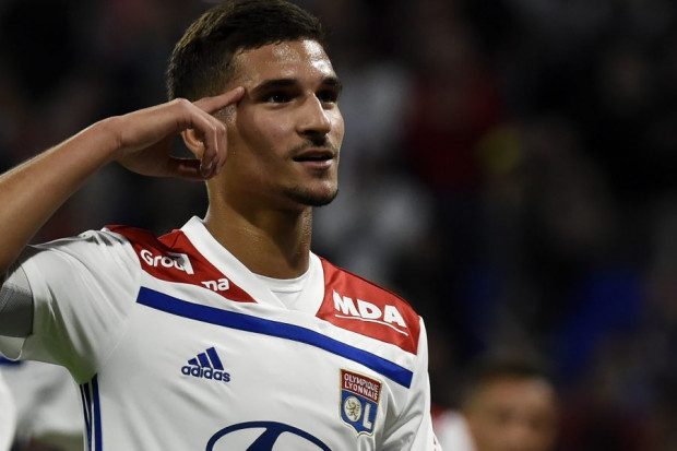 لقد حَسم الأمر مثل فقير.. نجم ليون يختار تمثيل منتخب فرنسا على حساب بلده الجزائر