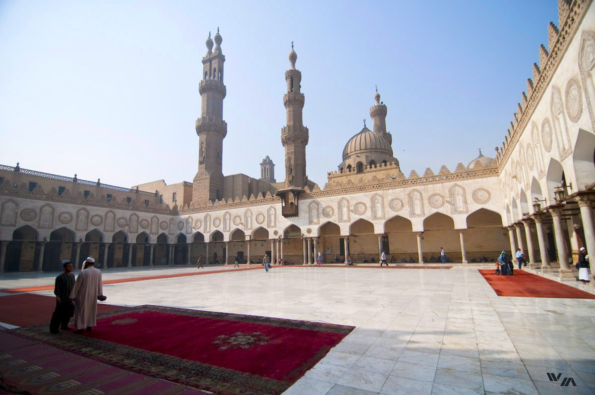 أسماؤهم معروفة وكلماتهم لها وزنها.. من يتحدث باسم الإسلام في الشرق الأوسط؟
