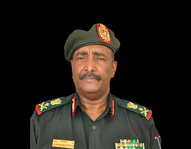 عبد الفتاح البرهان الرئيس الجديد المجلس العسكري في السودان