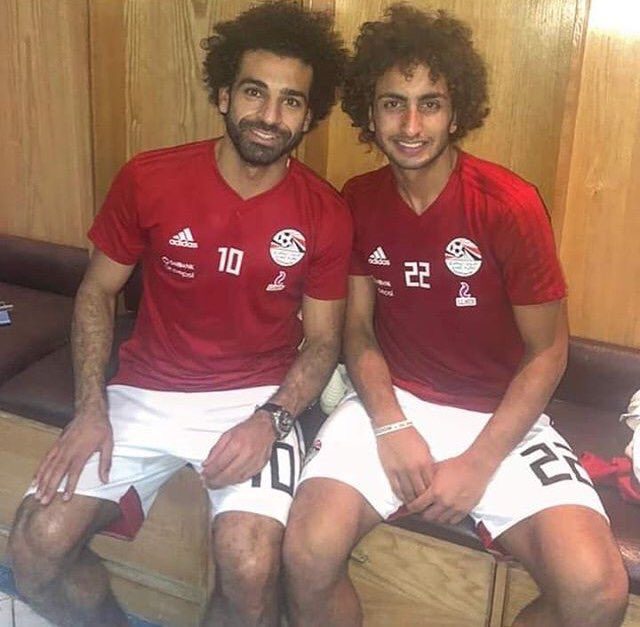 منتخب مصر يعيد وردة إلى صفوفه بعد وساطة من محمد صلاح