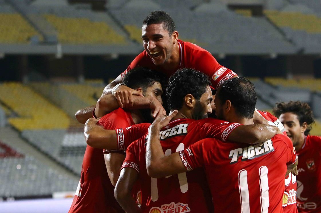 الأهلي المصري يتوج رسمياً ببطولة الدوري رقم 41 في تاريخه بعد الفوز على المقاولون العرب