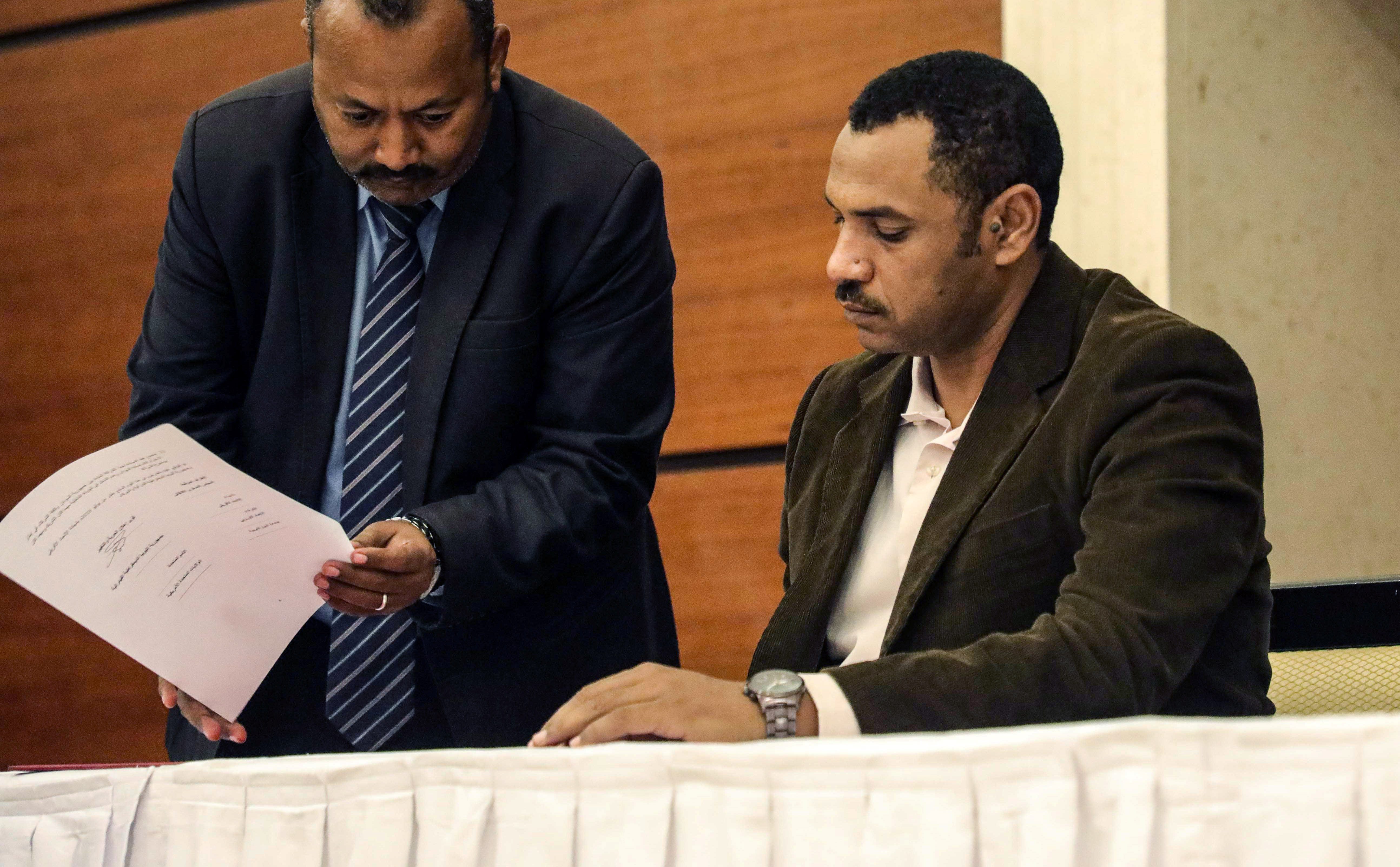 أطراف في المعارضة السودانية ترفض الاتفاق مع المجلس العسكري