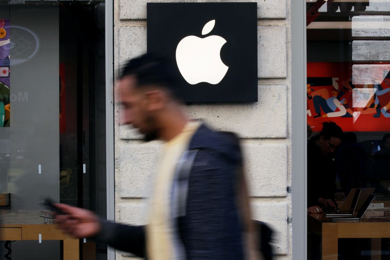آبل تعرض جائزة بمليون دولار لمن يعثر على ثغرات أمنية في أجهزة iphone