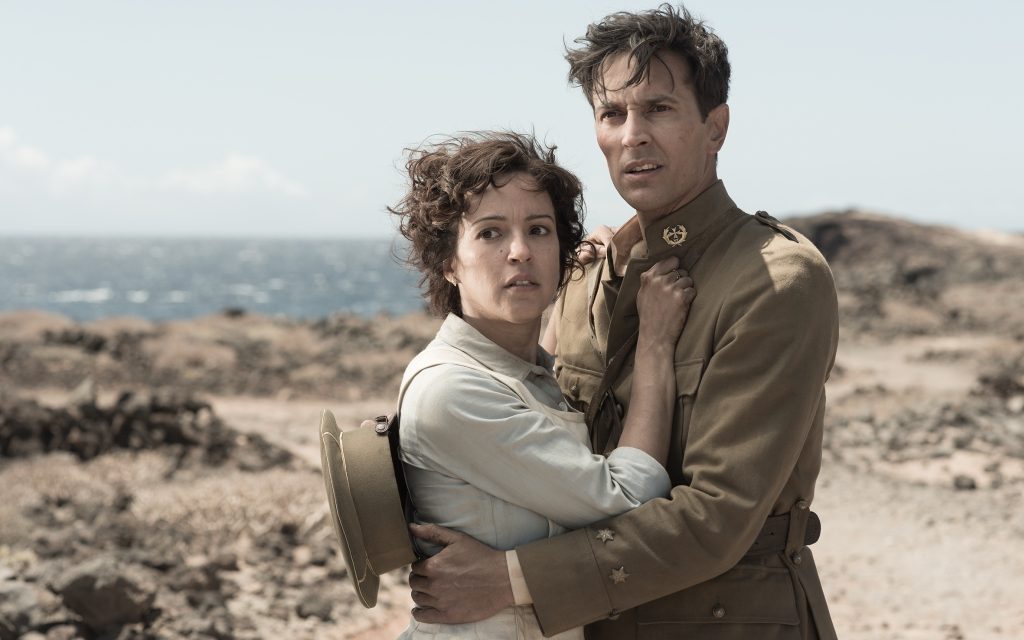 الحب والحرب بين الشرق والغرب في مسلسل Love in Times of War على نتفليكس