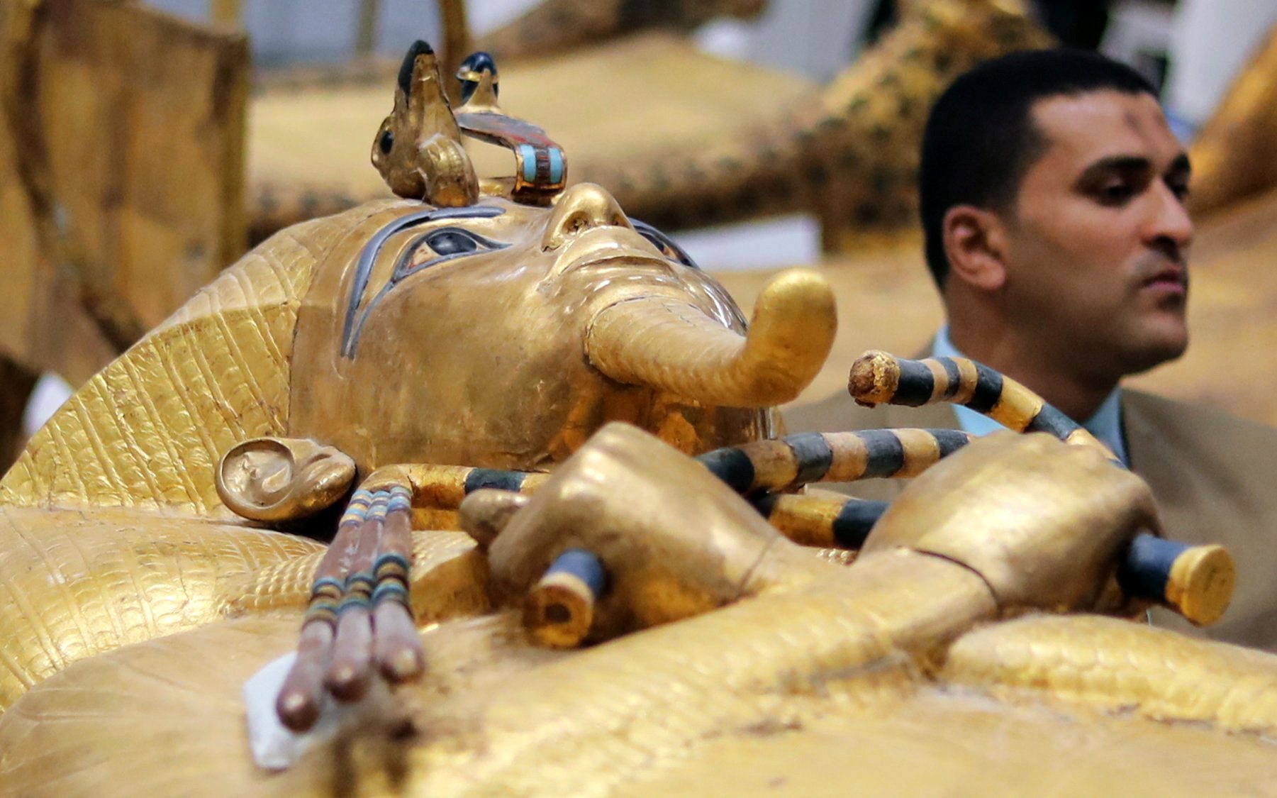 الفرعون الذهبي مصر بريطانيا