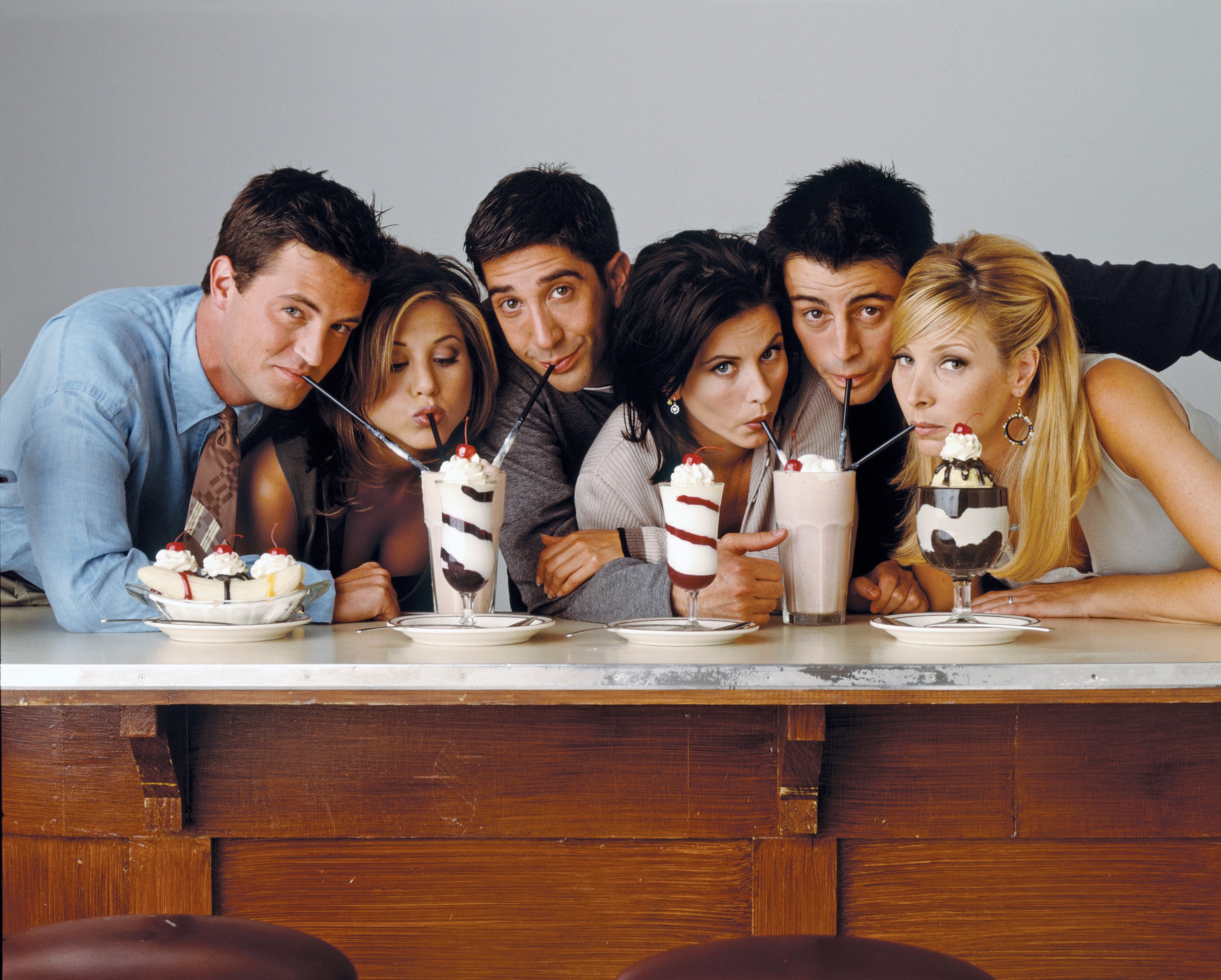 عن "لم شمل الأصدقاء" في مسلسل Friends.. تجاعيد وعمليات تجميل على وجوه الأبطال، ودقائق مُنع عرضها بالصين