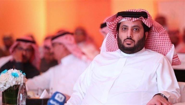 تركي آل الشيخ يتوعد محمد علي بمقاضاته في إسبانيا ويتمنى ترحيله لبلده