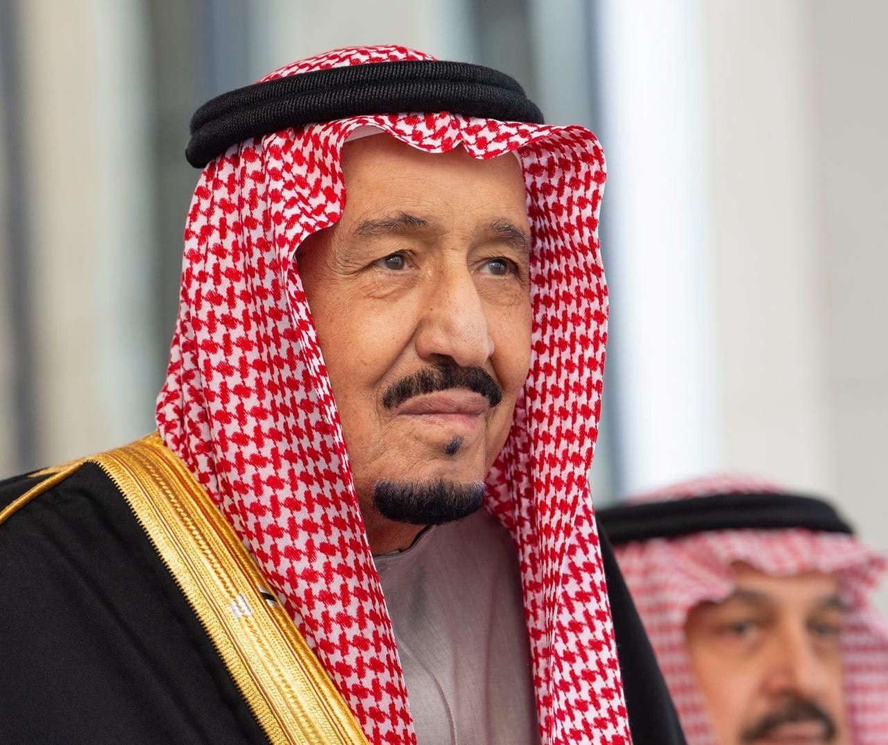 الملك السعودي متفائل باتفاق الحكومة اليمنية والحوثيين..  ويحذر إيران من تبعات اختياراتها