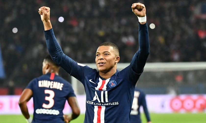 صفقة جماهيرية مهمة.. ريال مدريد يرفع المزاد على مبابي لرقم غير مسبوق