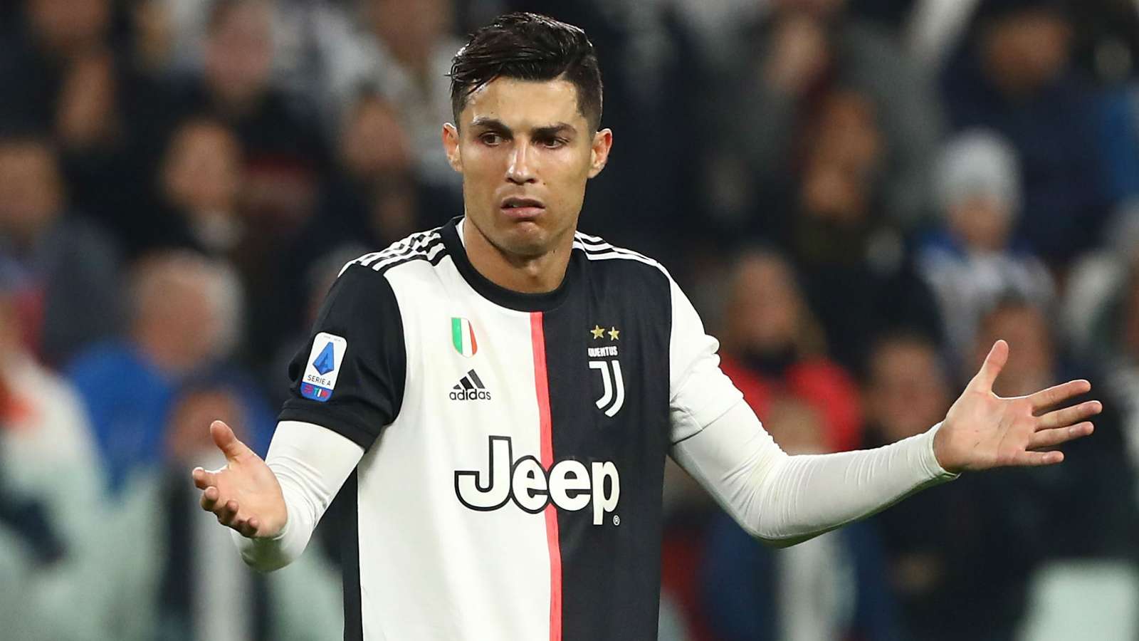 مستعد بالكامل مع المنتخب.. زميل رونالدو في البرتغال ينفي تأثره بوضعه الحزين مع يوفنتوس