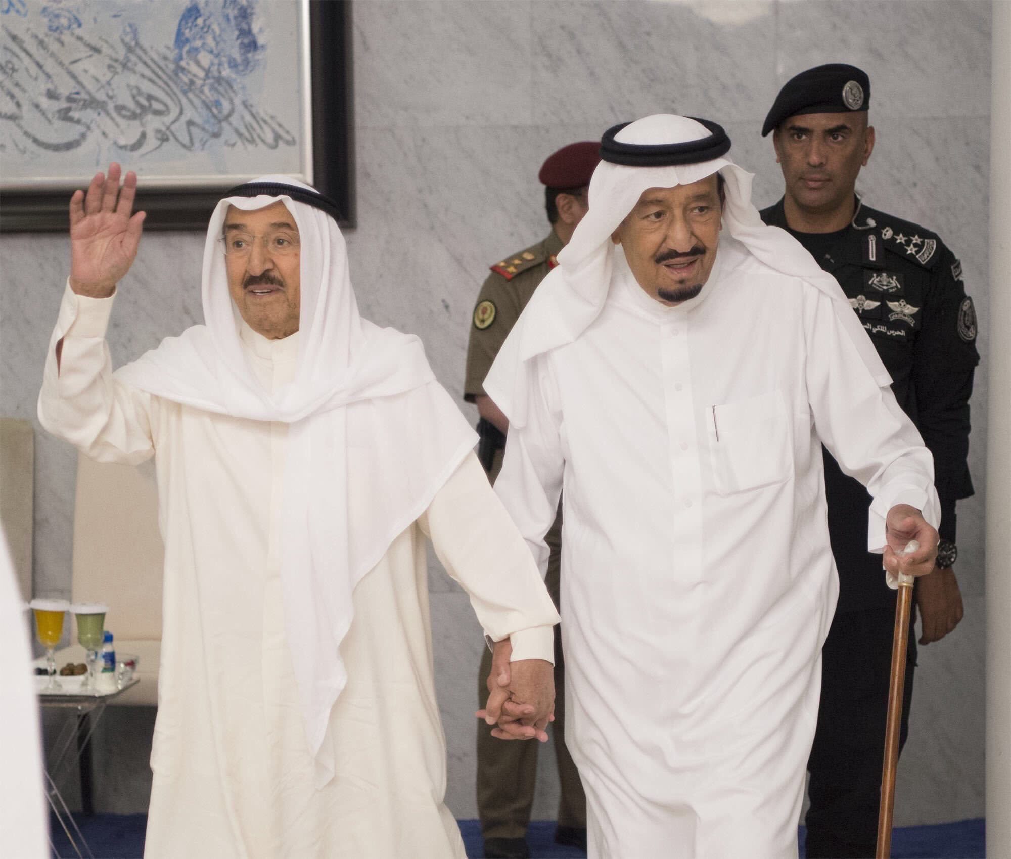 الكويت والسعودية تنهيان الخلاف الصامت بينهما.. اتفاقية بين البلدين بشأن «تقسيم المنطقة المحايدة» النفطية
