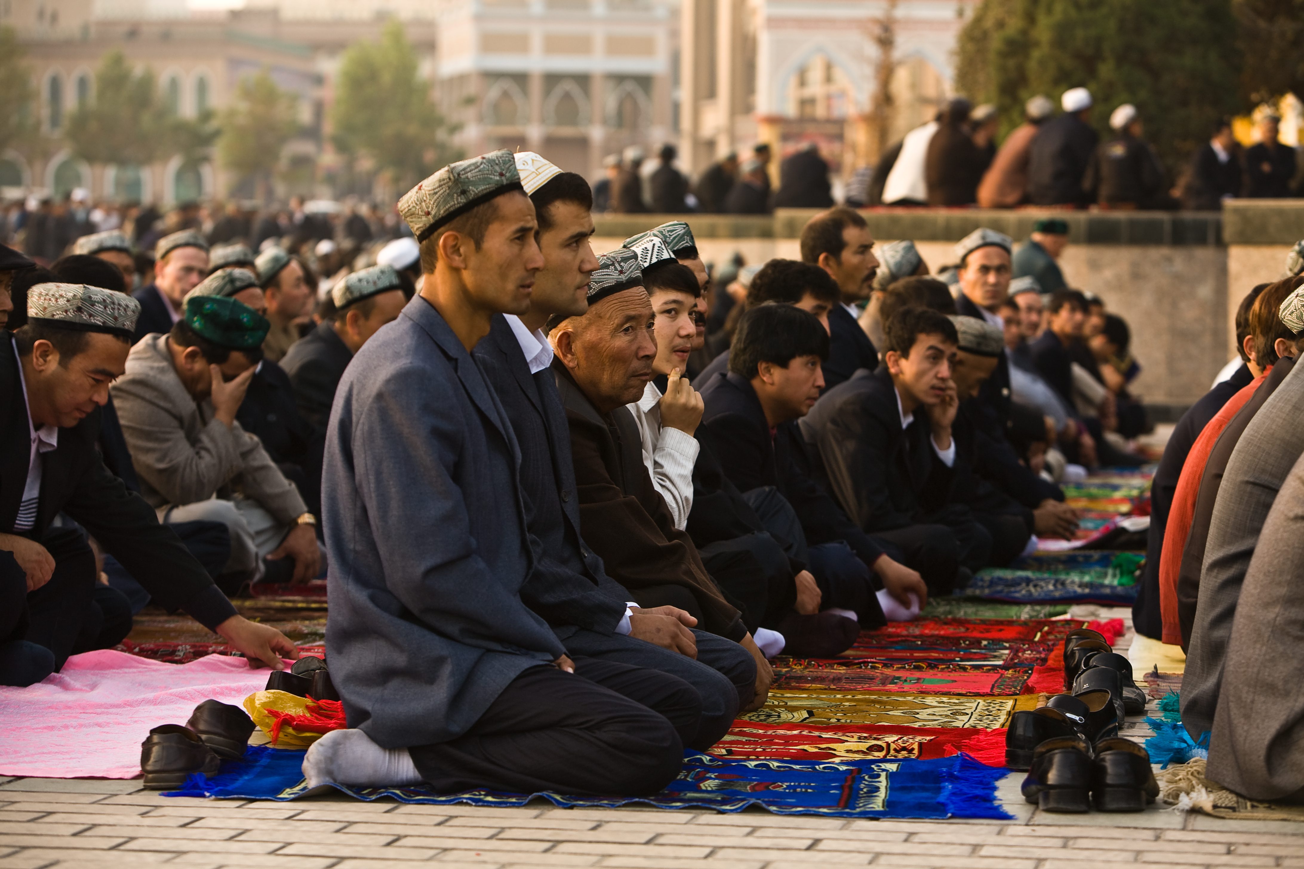 النواب الأمريكي يقر مشروع قانون لمعاقبة الصين بسبب اضطهادها للإيغور، وبكين ترد