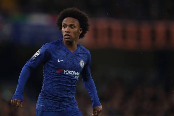 بيدرو يرغب في العودة.. ويليان ينهي طموحات برشلونة وأتلتيكو مدريد في ضمّه