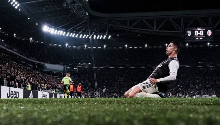 يطبقون الـ«تيكي تاكا» ويمتلكون كوكبة من النجوم.. هل الدوري الإيطالي ممل حقاً؟