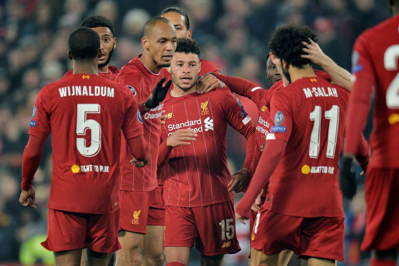 ليفربول يتصدر الدوري الإنجليزي بفارق 25 نقطة عن مانشستر سيتي (رويترز)