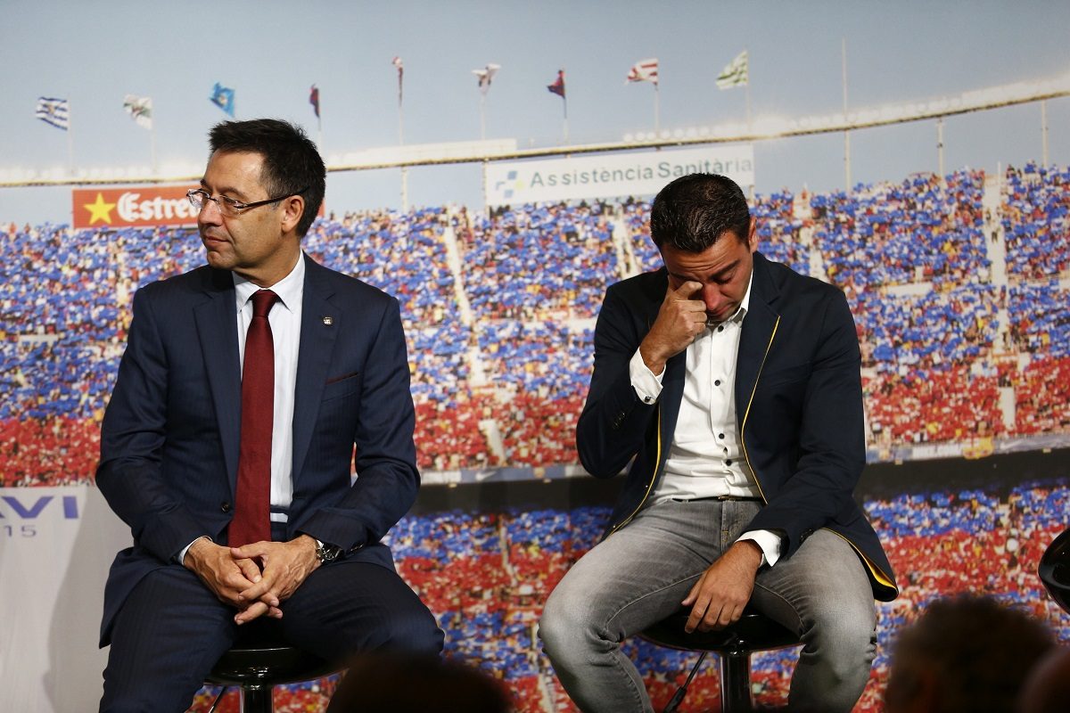 عاش 3 أيام من الأرق.. تشافي يكشف عن السبب الحقيقي لرفضه تدريب برشلونة