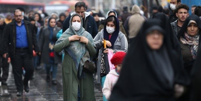 تركيا توقف رحلاتها مع إيران وتغلق حدودها البرية بسبب الفيروس.. والأردن يمنع دخول القادمين من طهران ويستثني الأردنيين