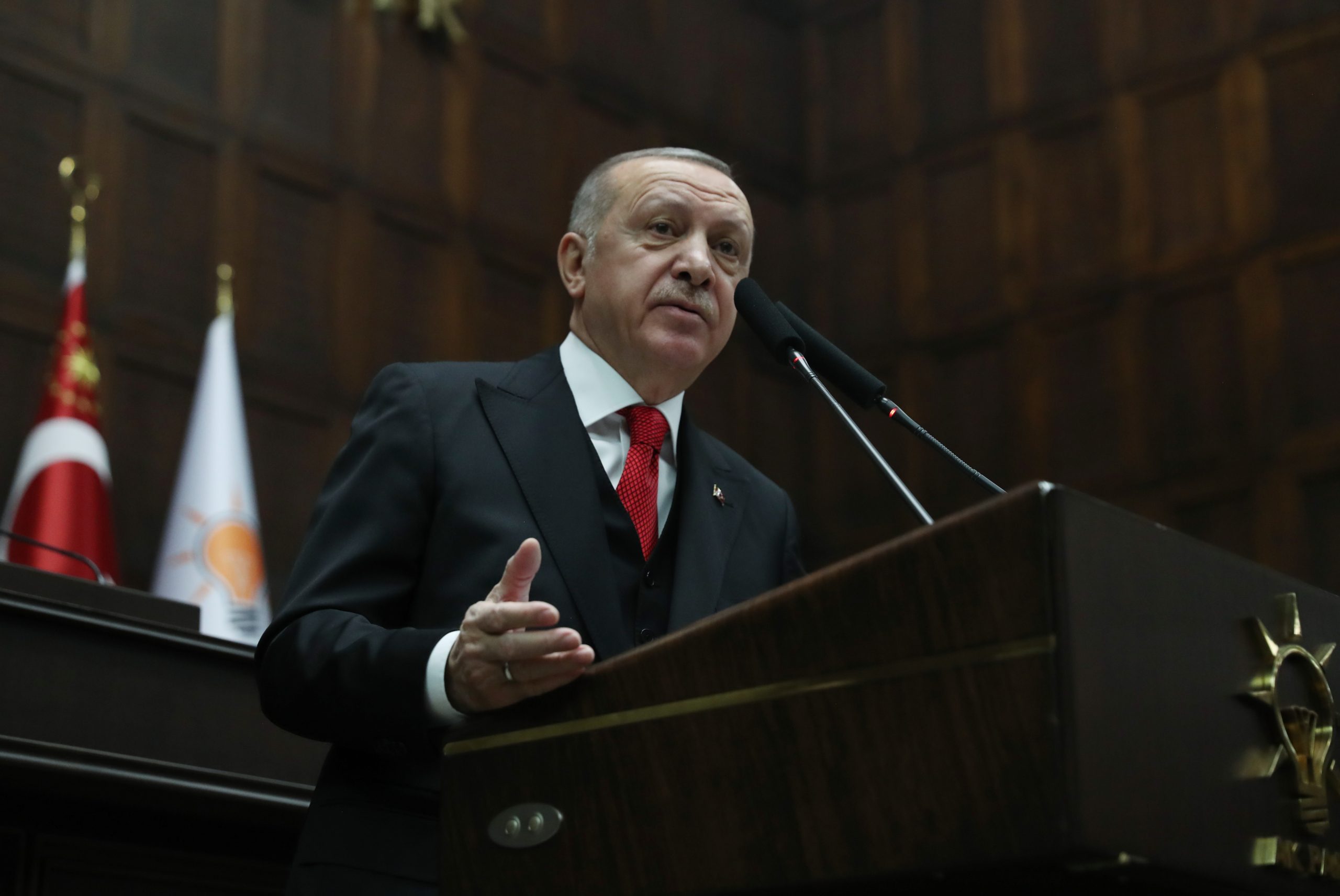 أردوغان يُعلن خطوات بلاده في إدلب.. أبرزها منع طيران الأسد من التحليق بحرية وضرب قواته بأي مكان ﻿