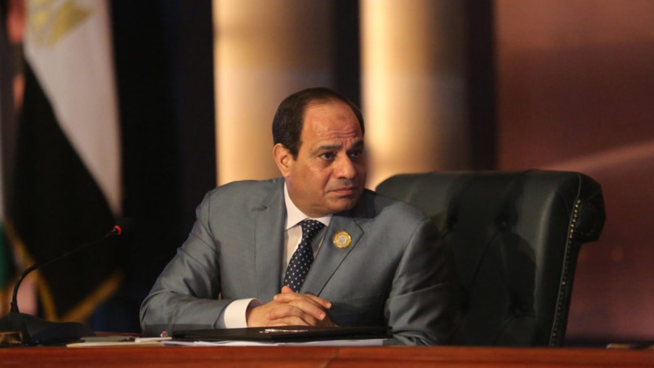 تخلت عنها شقيقتها السودان وفشلت في التفاهم مع إثيوبيا.. ما خيارات مصر بعد أن أصبحت وحيدة في أزمة سد النهضة؟