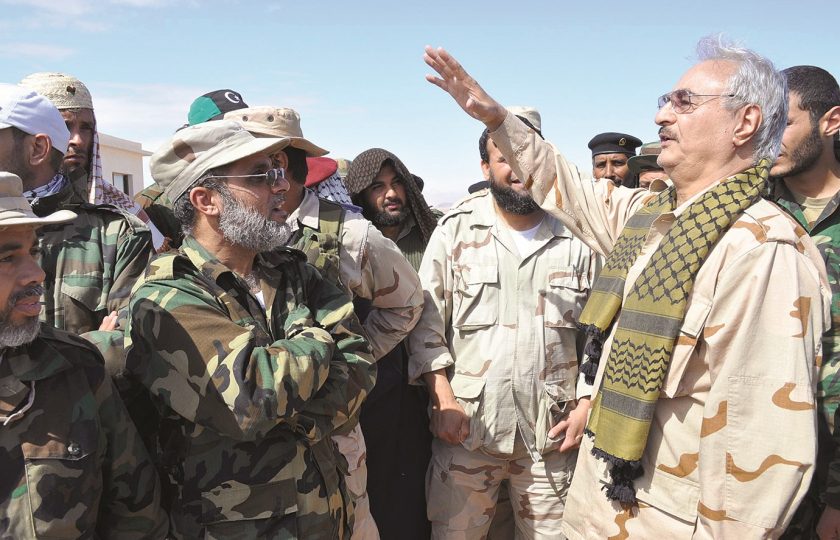 الأسد يحمي حفتر .. القصة الكاملة للمرتزقة السوريين الذين يقاتلون معه وكيف يتم تجنيدهم!