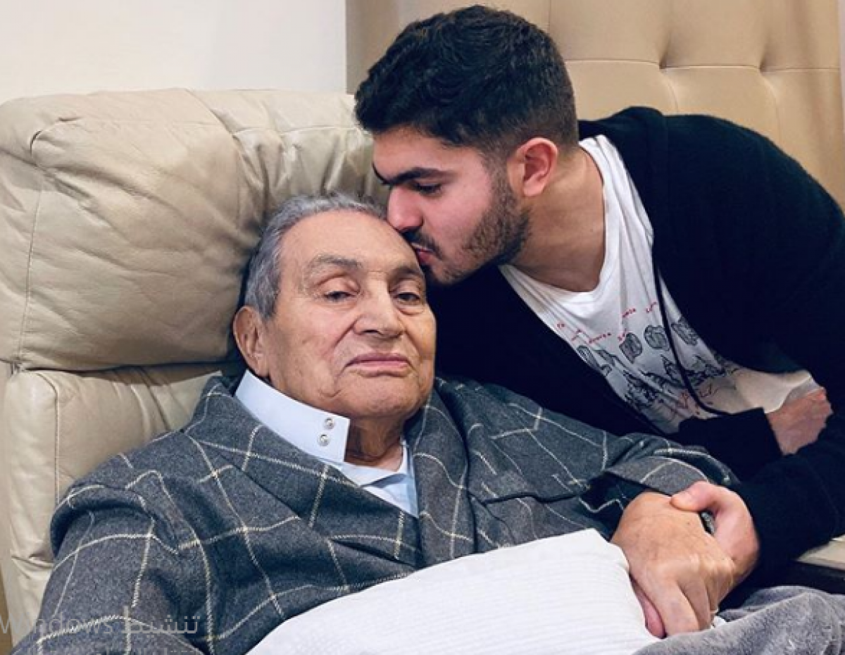 برقية عزاء.. إلى صديقي عمر علاء مبارك