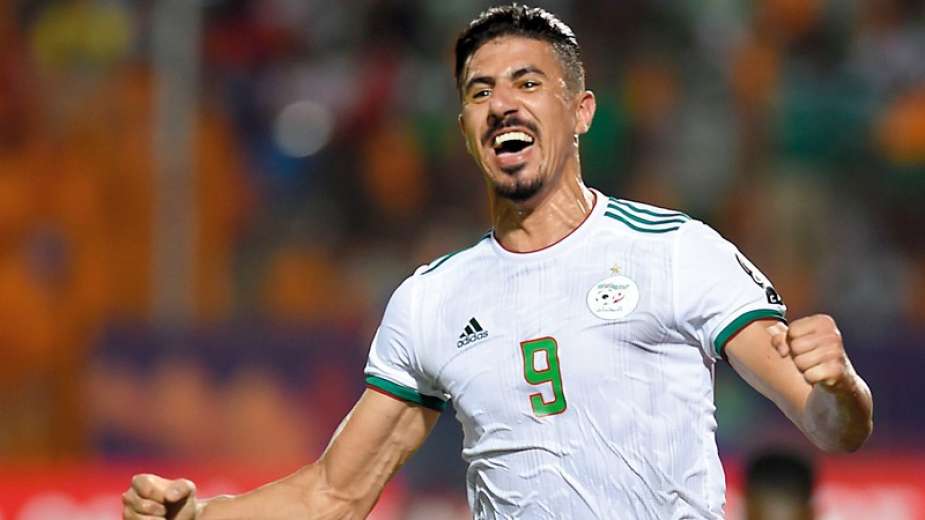 ما الفرق بين ليونيل ميسي وبغداد بونجاح؟