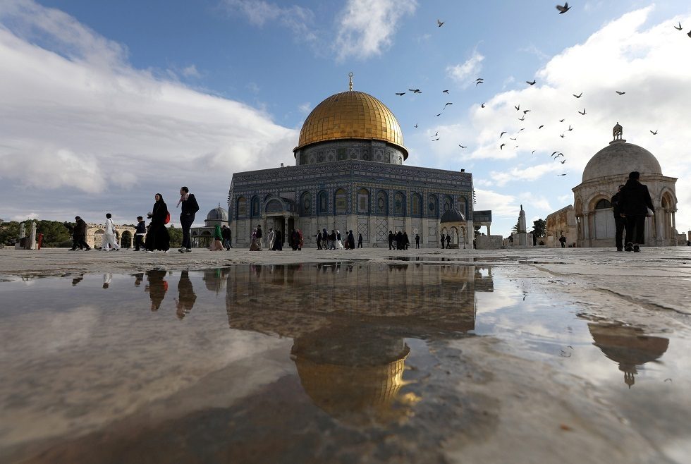 إغلاق المسجد الأقصى بسبب كورونا.. وتركيا تُخضع معتمريها لحجر صحي بعد عودتهم من السعودية