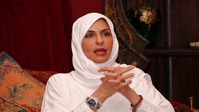 فيديو من منزلها قبل اعتقالها.. صحيفة: محمد بن سلمان سجن ابنة عمه الأميرة بسمة