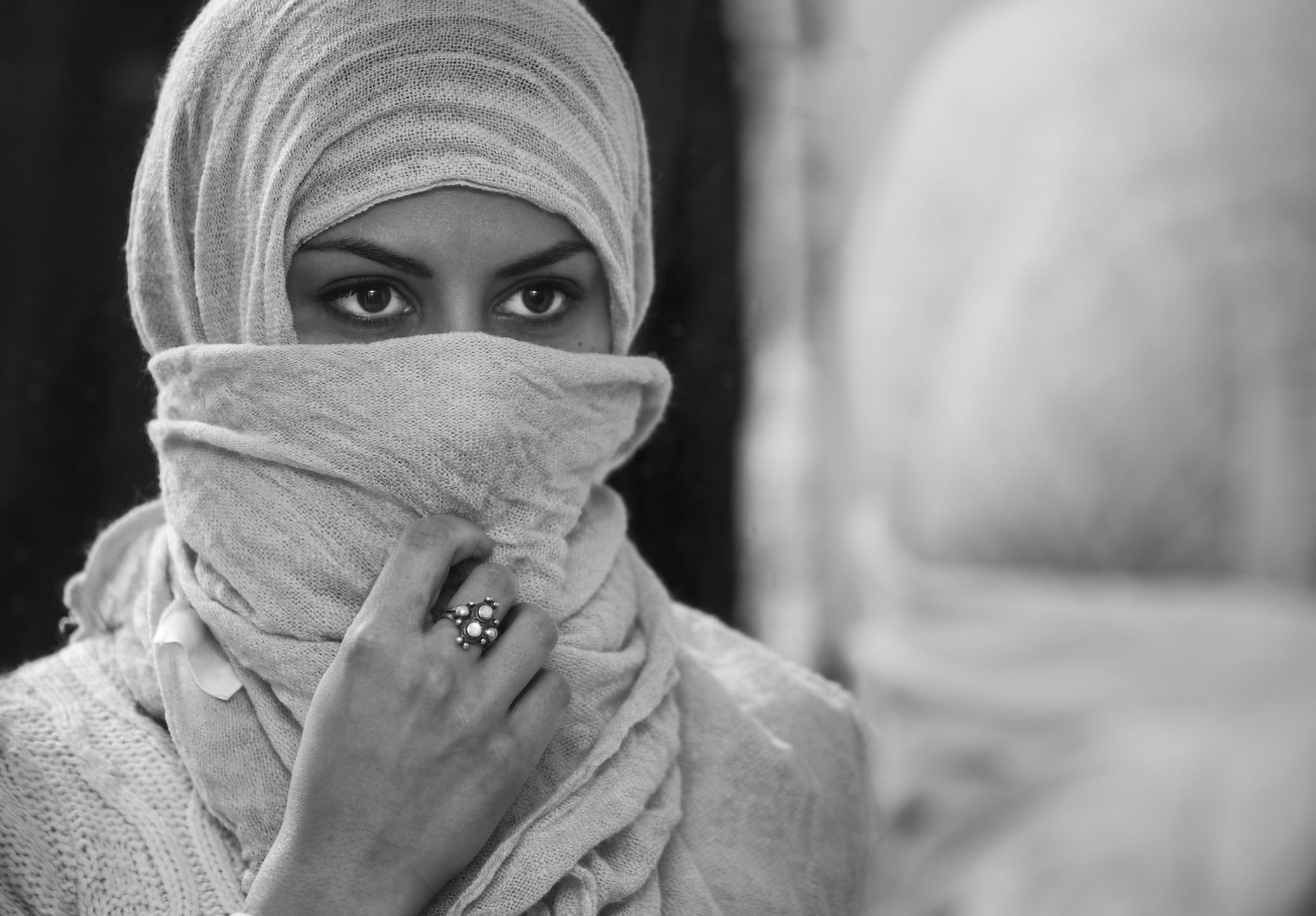 حماية الأرواح أم تقليل الخسائر الاقتصادية.. ماذا يقول فقهاء المسلمين؟