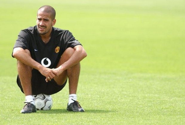 خوان فيرون.. «الساحر الصغير» الذي صنفه بيليه ضمن أفضل 100 لاعب بالتاريخ