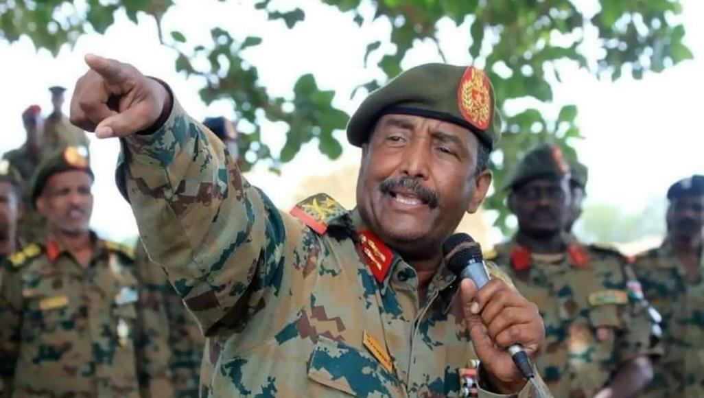 الحكومة الانتقالية تستهدف الإسلاميين بسلاح الاقتصاد.. وتخوفات من عزوف المستثمرين عن السودان