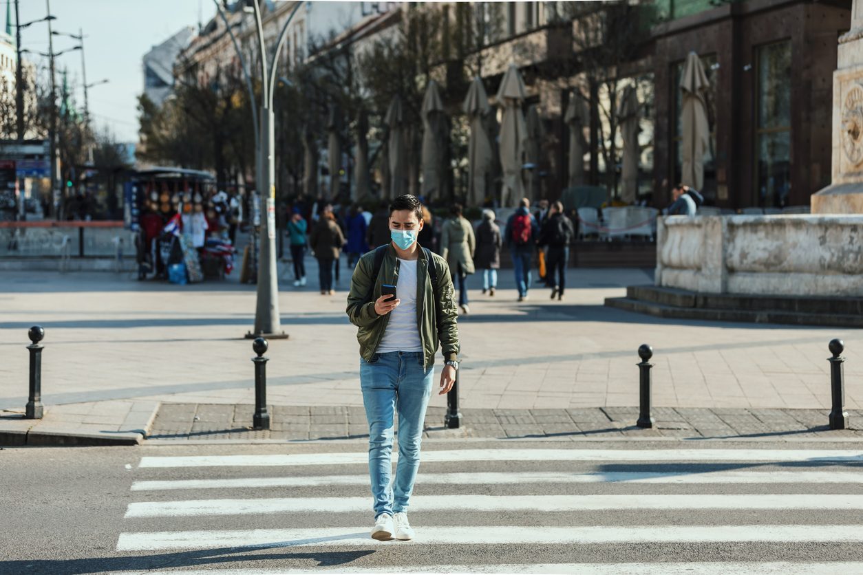 كلٌّ عرف قدره.. عن المتساقطين في زمن كورونا