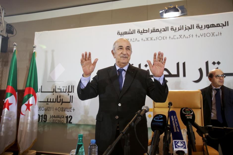 “تخفيض على تخفيض”.. خطة تقشف جزائرية صارمة تقلص النفقات للنصف وتوقف المشروعات الحكومية، وهذه هي الاستثناءات