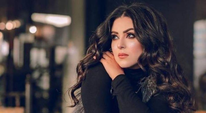 قرار مفاجئ.. الممثلة المصرية نهى عابدين تعتزل التمثيل نهائياً وزملاؤها يوجهون لها رسالة