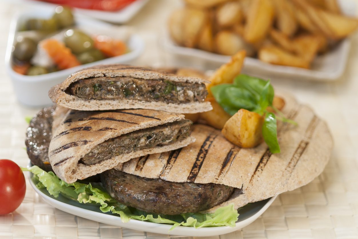 قصة رغيف الحواوشي