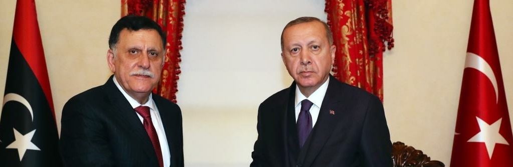 رجب طيب أردوغان مع فايز السراح