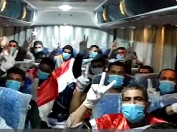 مصريون يصلون إلى بلادهم بعد تحريرهم بترهونة.. والوفاق الليبية تكشف المتورطين وتتوعد بالمحاسبة (فيديو)