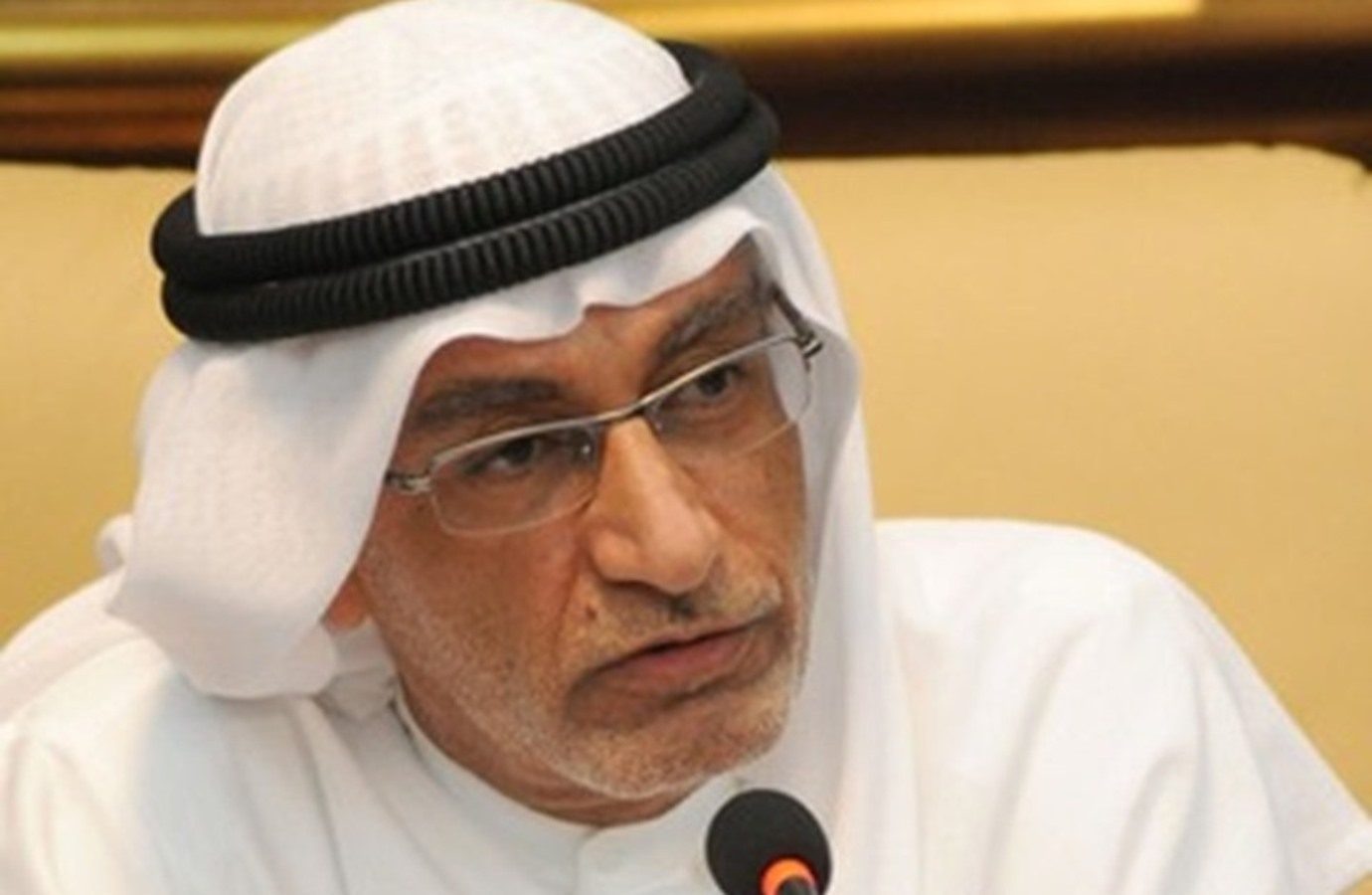 عبد الخالق عبدالله/الصورة من شبكات التواصل الاجتماعي