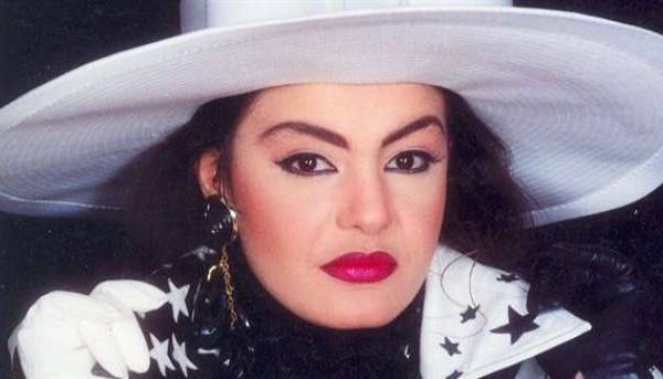 صورة نادرة لشريهان ترقص في زفاف شقيقها.. التُقطت قبل 49 عاماً بحضور أم كلثوم