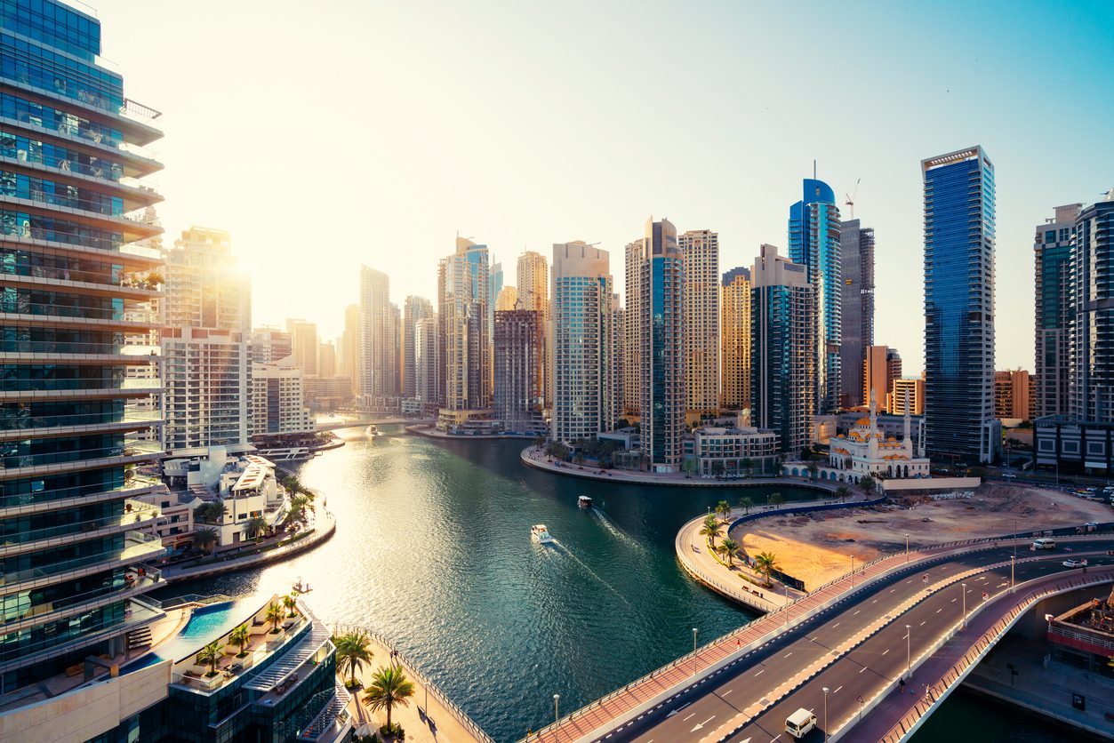 أكبر 10 بنوك في الإمارات سجلت انخفاضاً مجتمعاً بدخل الفوائد بنسبة 6.3% على أساس ربع سنوي