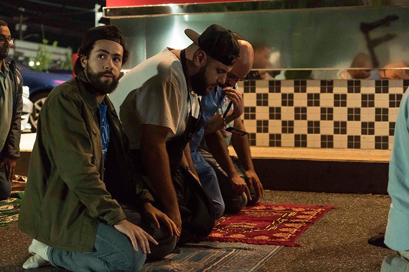 كيف كسر مسلسل Ramy الصورة النمطية عن المسلمين في أمريكا؟