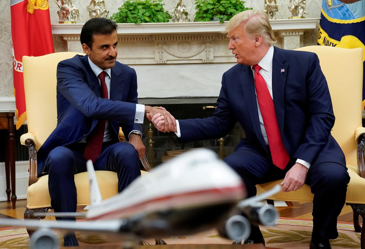 لماذا ترى واشنطن في حصار قطر خطراً أمنياً كبيراً، ومَن أفشل مبادرتها لإنهاء إغلاق الأجواء السعودية أمام الدوحة؟
