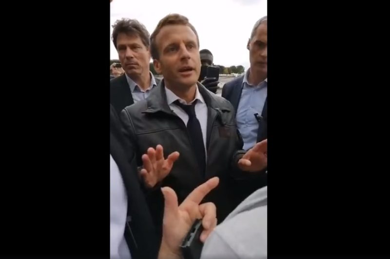 “أنت موظف عندي، لذلك اعترضت سبيلك”.. مواطن غاضب يحرج الرئيس الفرنسي (فيديو)