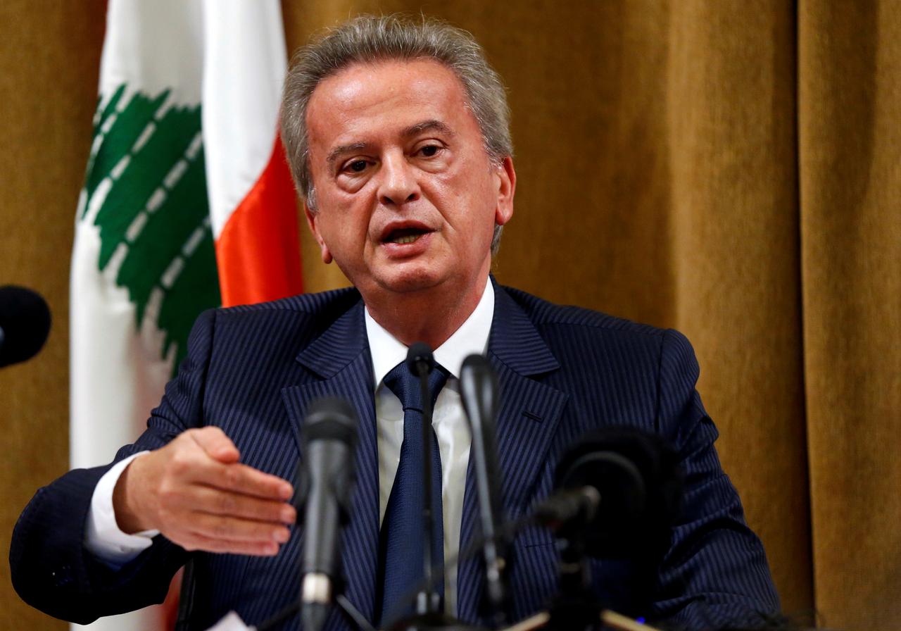 قرار قضائي ضد حاكم مصرف لبنان المركزي.. الحجز على أملاك له بعد دعوى رفعها محامون