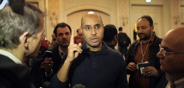 طموح نجل القذافي يهدد إمبراطورية حفتر.. أتباعه قاتلوا مع الجنرال ثم تمردوا عليه، والآن سيطروا على سرت وحقول النفط