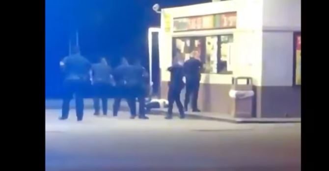 فيديو للحظة إطلاق النار.. مقتل أمريكي أسود آخر برصاص الشرطة وأعمال شغب تندلع بولاية لويزيانا