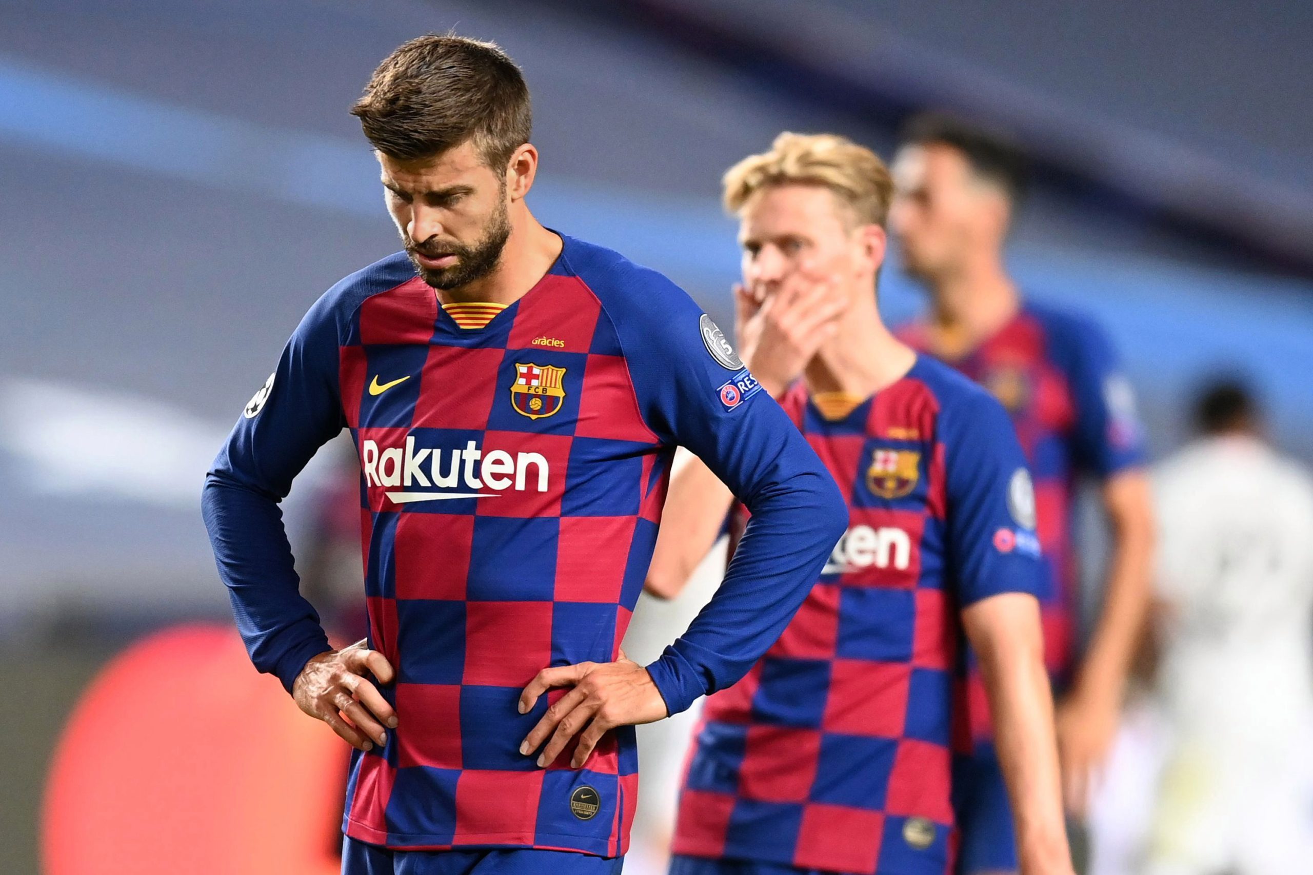 برشلونة ينوي إحداث ثورة كبيرة بعد السقوط المدوي أمام بايرن ميونيخ (رويترز)