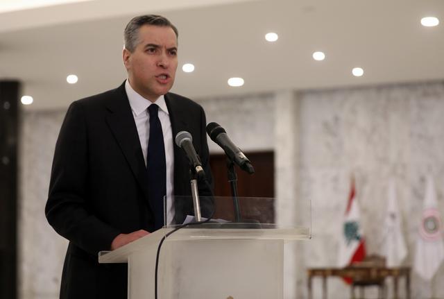 هل سقطت المبادرة الفرنسية لإنقاذ لبنان؟ حزب الله يخطط لسيناريو على الطريقة الإيرانية والليرة تدفع الثمن سريعاً