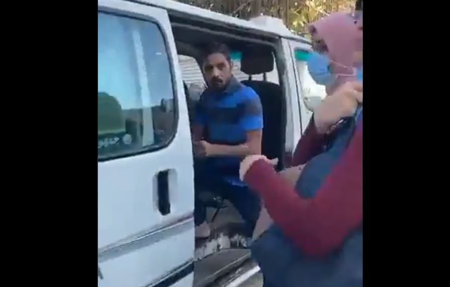 انتخابات برلمانية في مصر صوت فيها خائفون من الغرامات وباحثون عن مكافأة