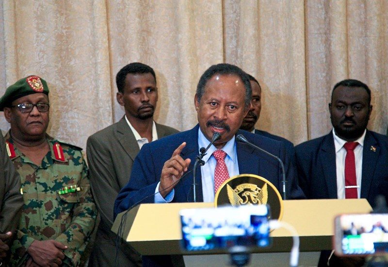 “تطبيع قسري”.. تفاصيل الضغوط التي مورست على السودان لإقامة علاقات مع إسرائيل